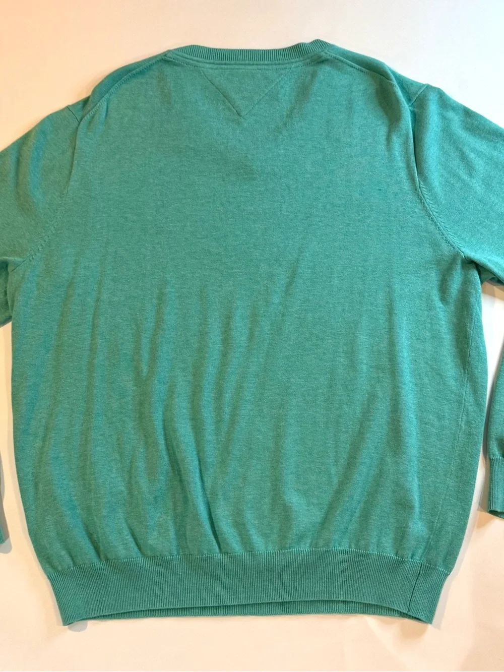 Tommy Hilfiger Men’s  V Neck Sweater Pullover Logo Knit Classic Sz XXL